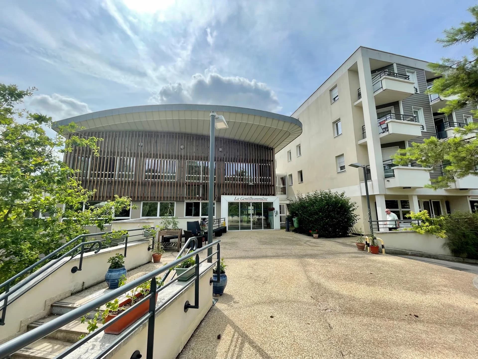 Photo 1 de Résidence La Gentilhommière, EHPAD à Boussy-Saint-Antoine