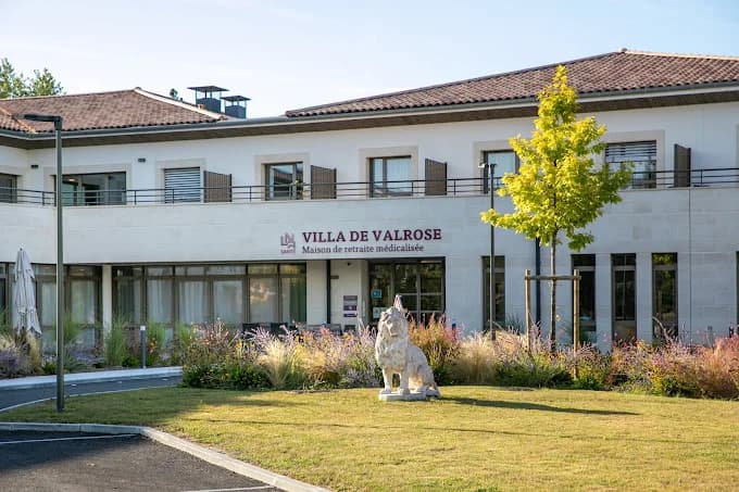 Photo 1 de Résidence Villa De Valrose, EHPAD à Latresne